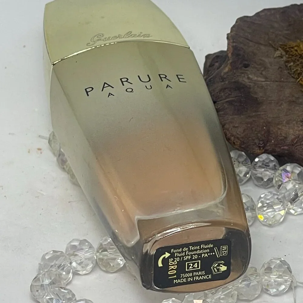 Guerlain Parure Aqua Radiant Feel Good Fluid Foundation SPF 20 - 24 Dore Moyen